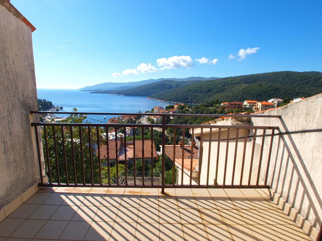 Apartments Rabac 981 Екстер'єр фото