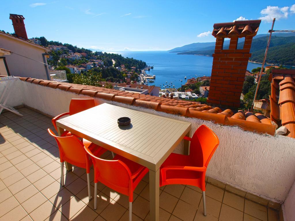 Apartments Rabac 981 Екстер'єр фото