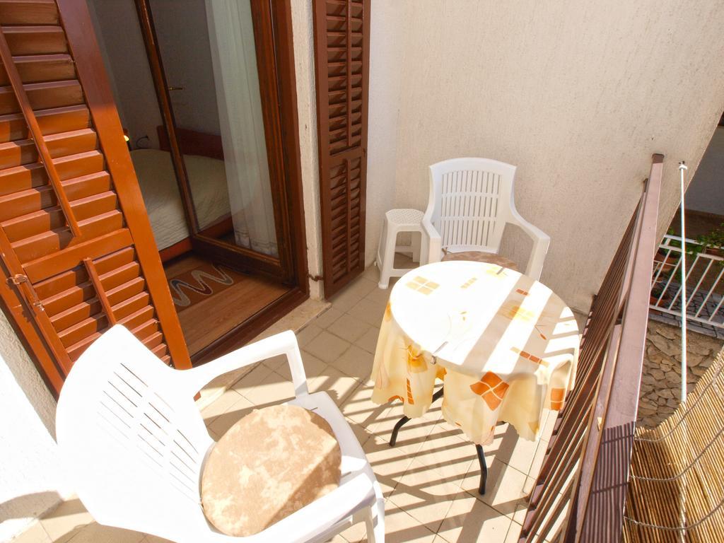Apartments Rabac 981 Екстер'єр фото