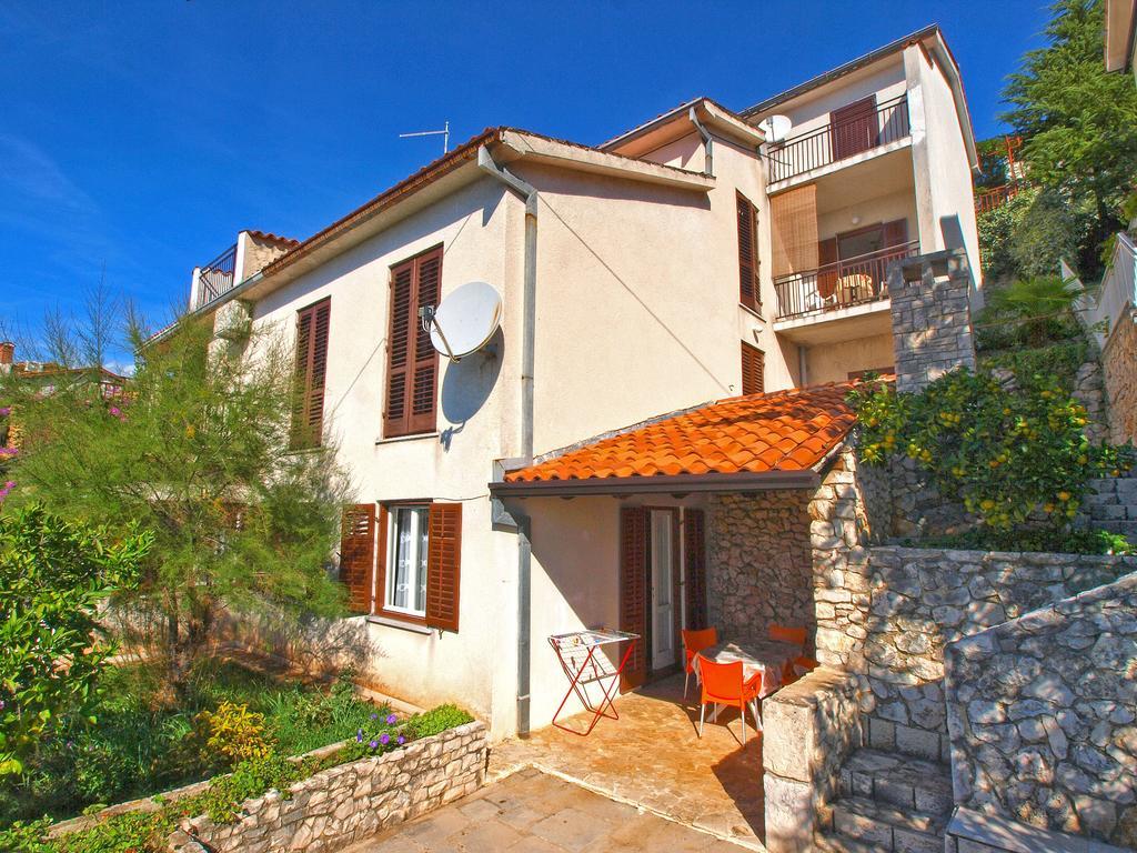 Apartments Rabac 981 Екстер'єр фото