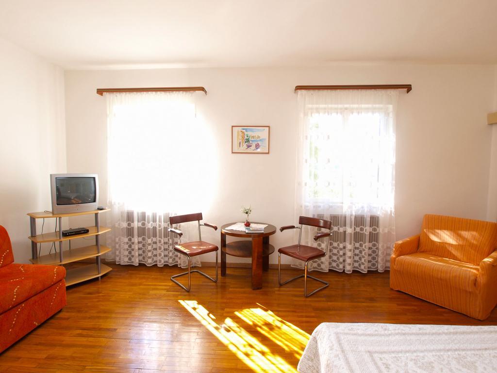 Apartments Rabac 981 Екстер'єр фото