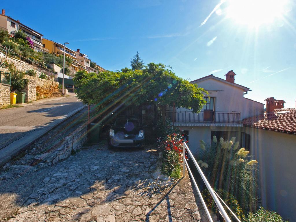 Apartments Rabac 981 Екстер'єр фото